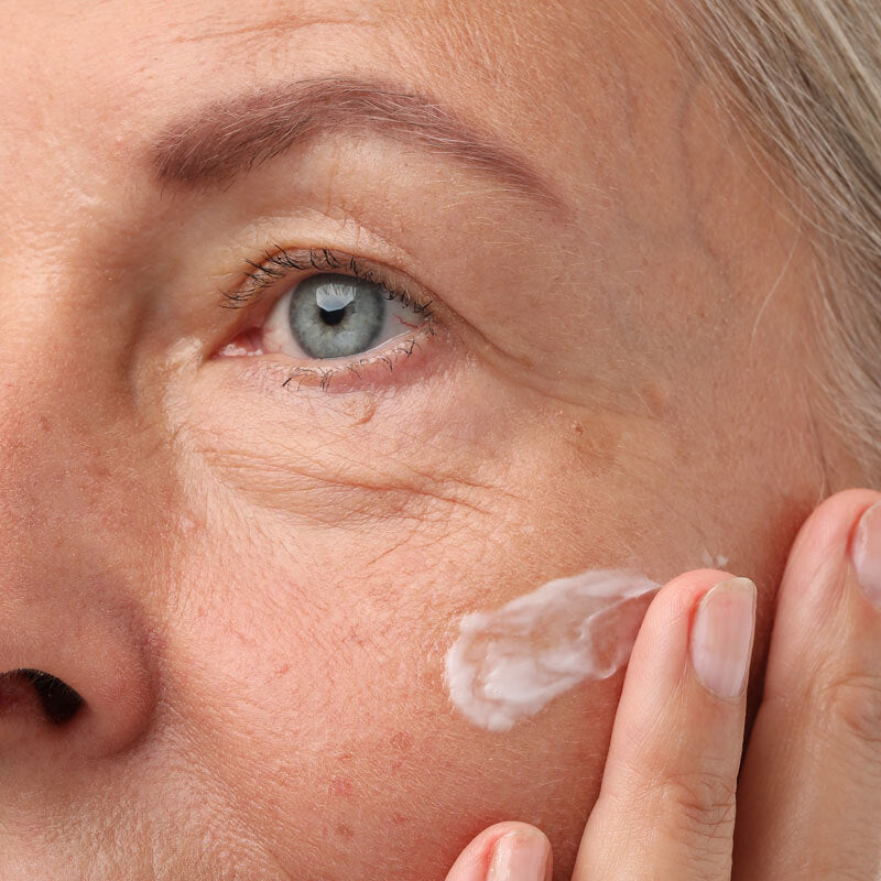 Les meilleures crèmes contour des yeux anti-rides : 5 formules qui fonctionnent vraiment